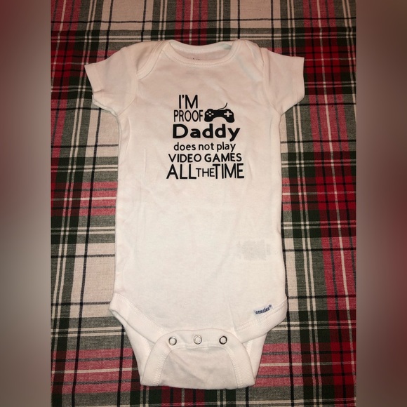 Gerber onesies 2 pack - Picture 1 of 4